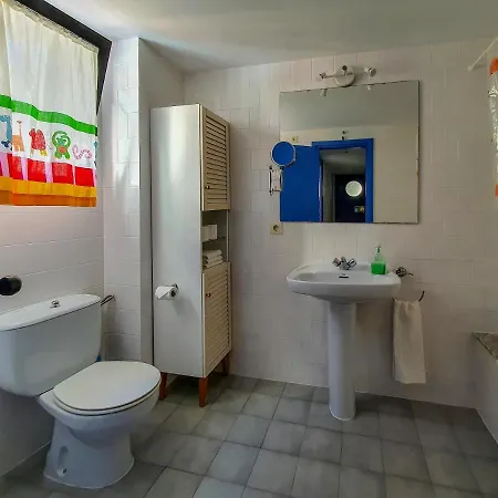 Bluehome.tossa Апартаменти *